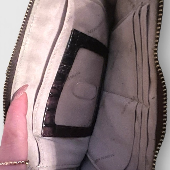 Brahmin Croc Embossed Leather Crossbody Bag Brown Melbourne Organizer Purse - Picture 5 of 9